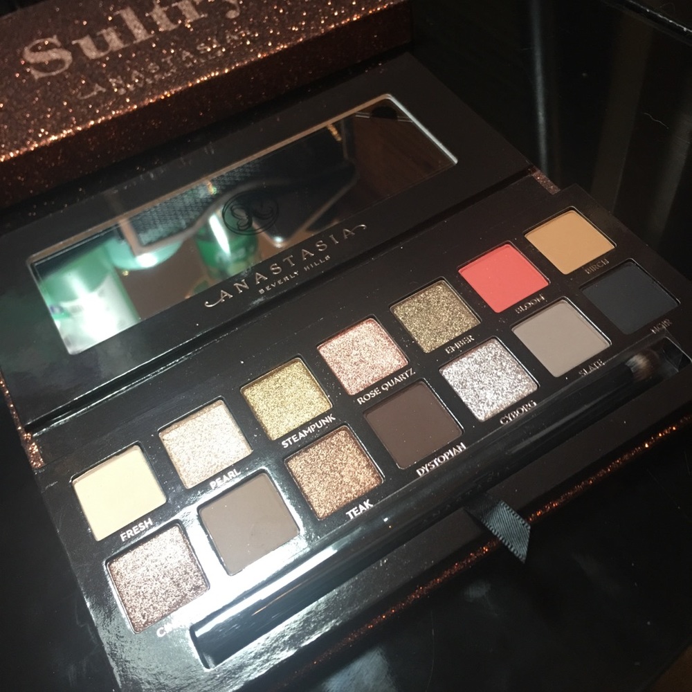 Anastasia Beverly Hills sultry palette
